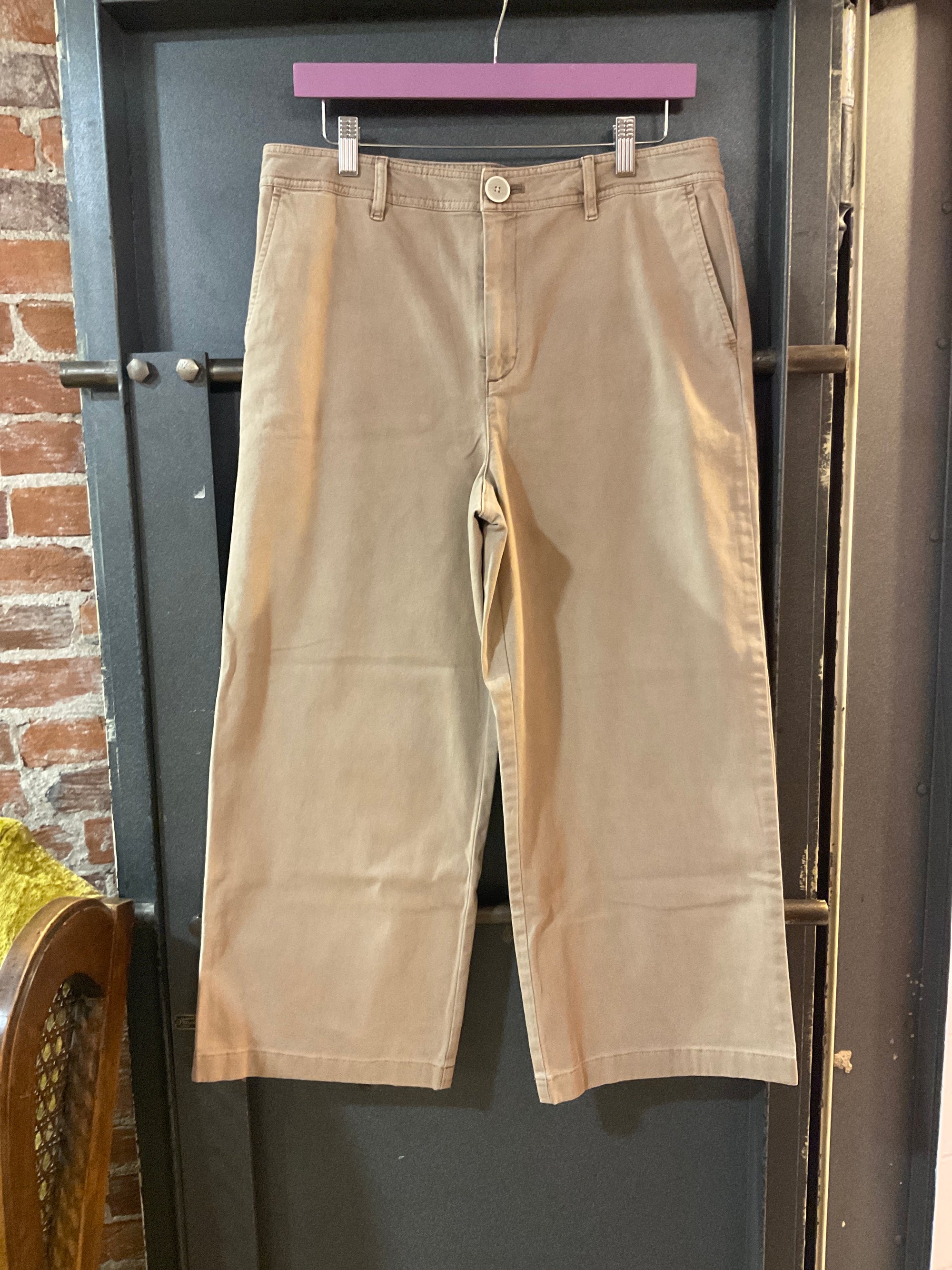 BROWN J JILL CAPRIS 10
