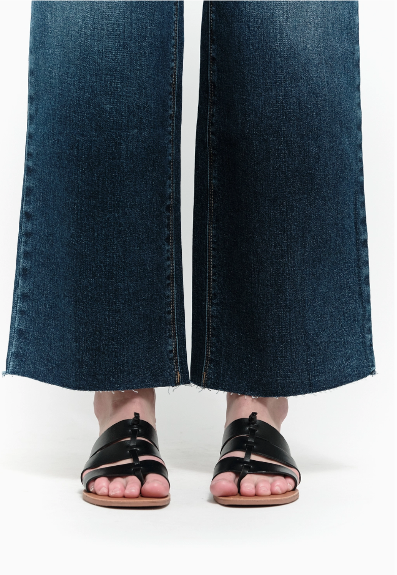 1822 Denim - 29" Raw Hem Wide Leg Crop Jean