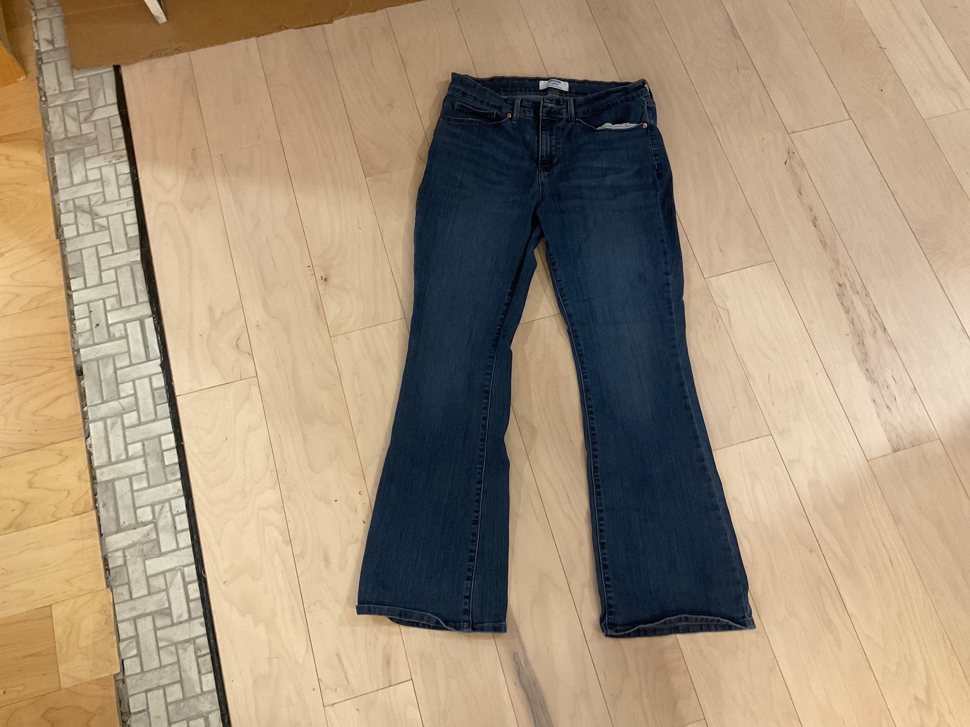 DARK DENIZEN DENIM 12