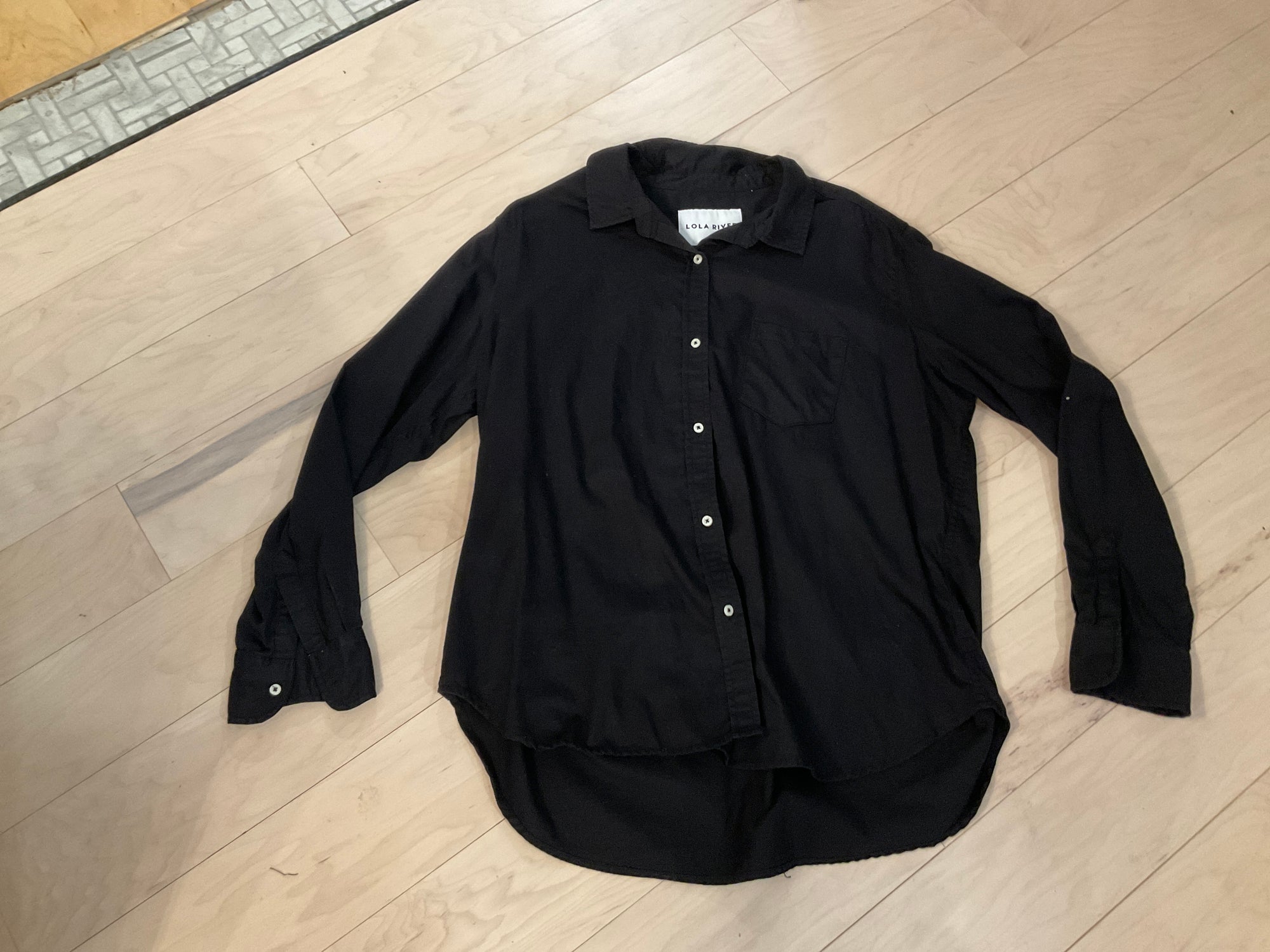 {{ClientCode}} BLACK LOLA RIVER LONG SLEEVE SHIRT, XL