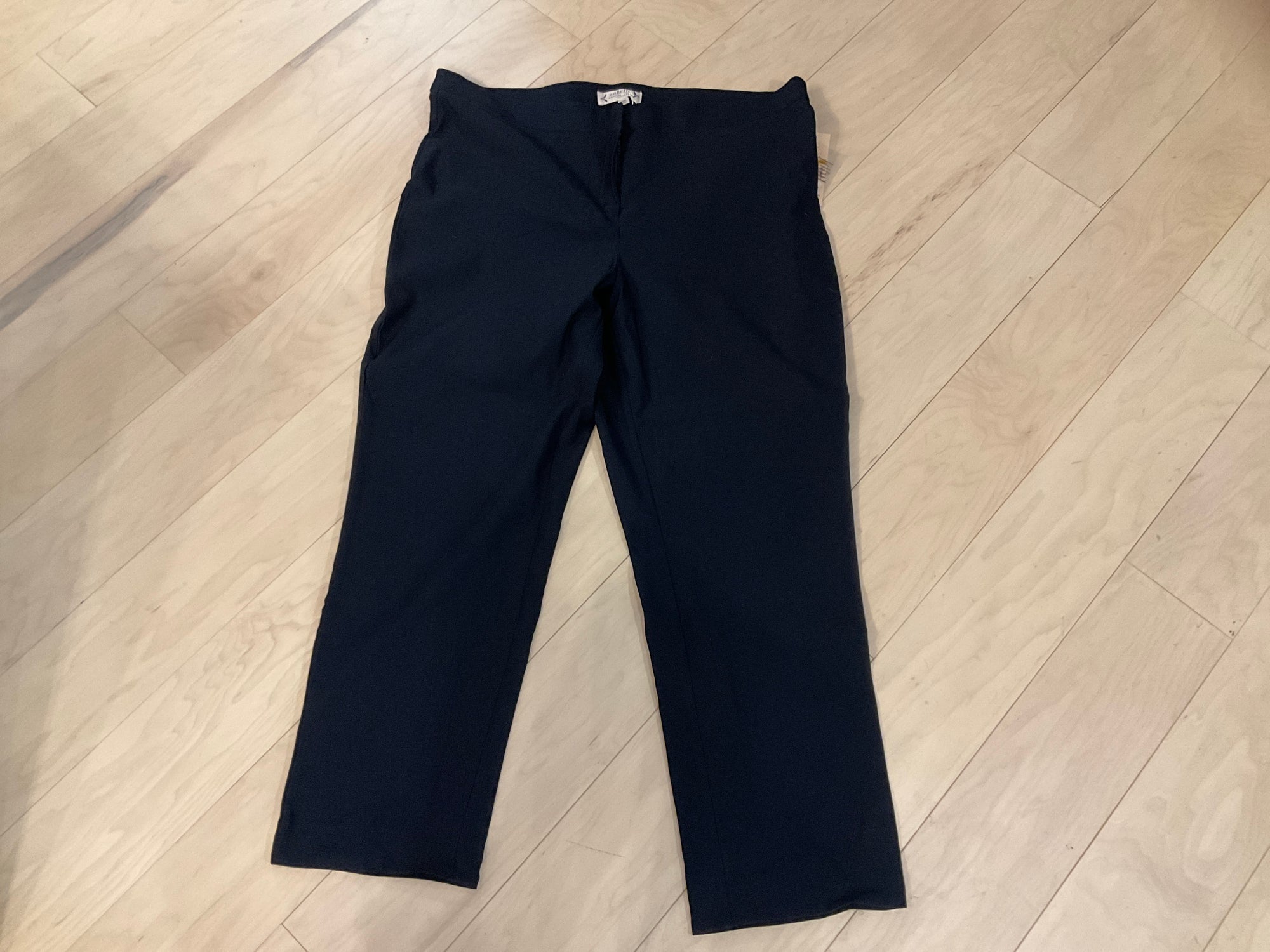 {{ClientCode}} NAVY NANETTE LEPORE PANTS, 16W