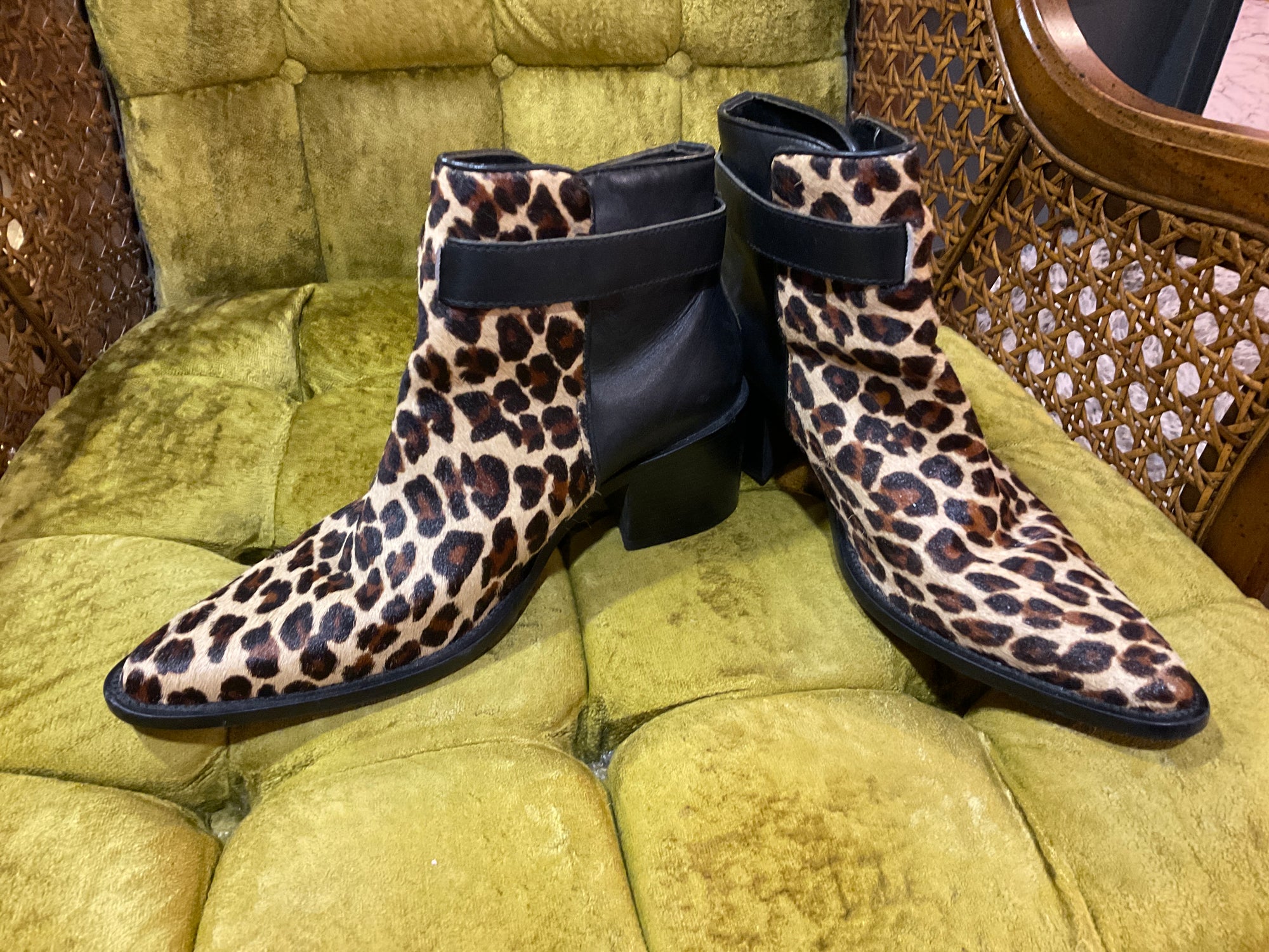 LEOPARD/BLACK SHARIF ANKLE BOOT 9