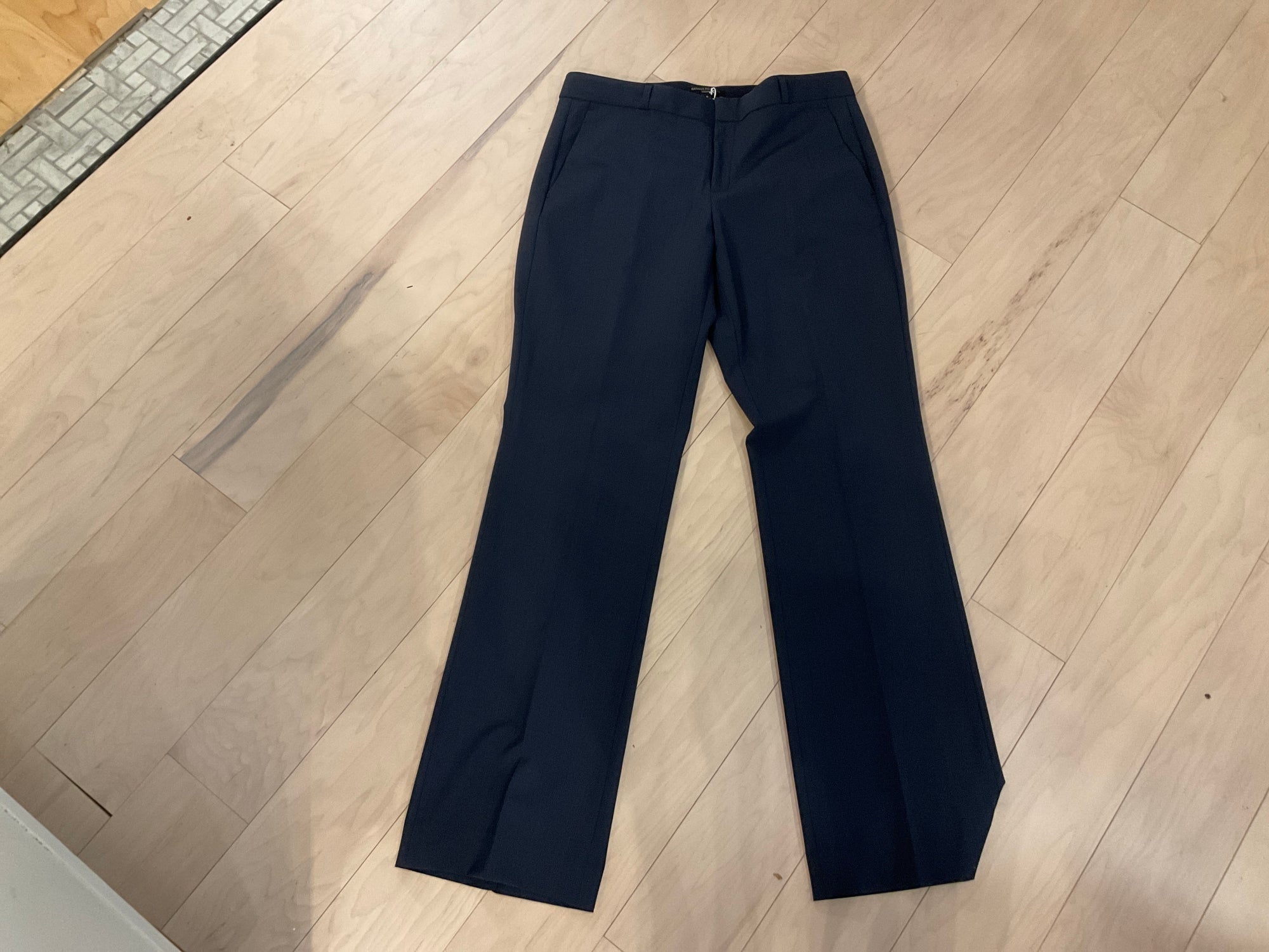 {{ClientCode}} NAVY BANANA REPUBLIC PANTS, 8