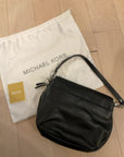 BLACK MICHAEL KORS SHOULDER BAG