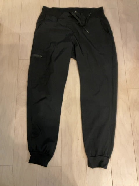 {{ClientCode}} BLACK UNKNOWN ATHLETIC PANTS, M