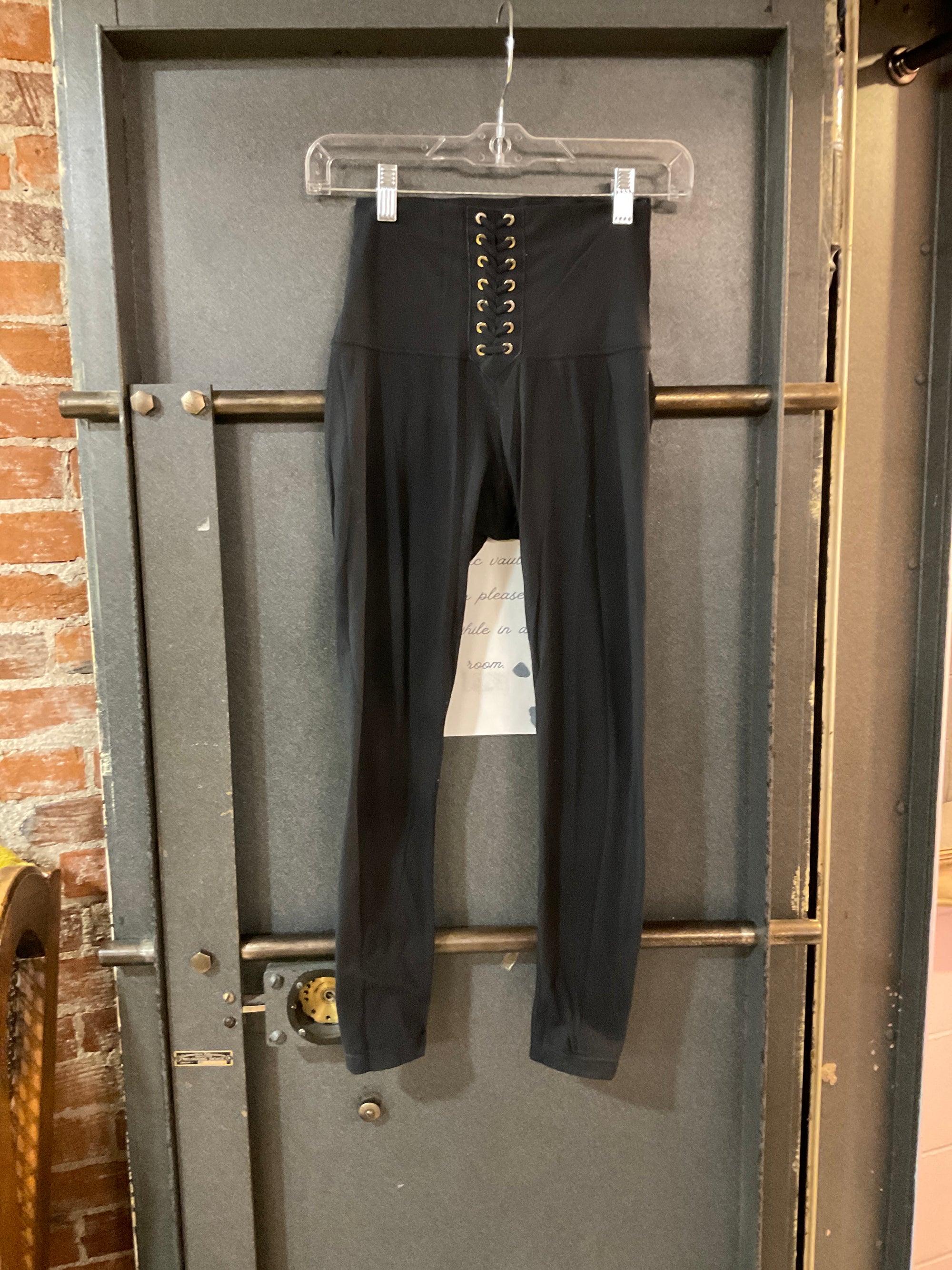 BLACK WEWOREWHAT LEGGING S