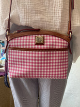 Load image into Gallery viewer, {{Client Code}} PINK DOONEY &amp; BOURKE GINGHAM PURSE
