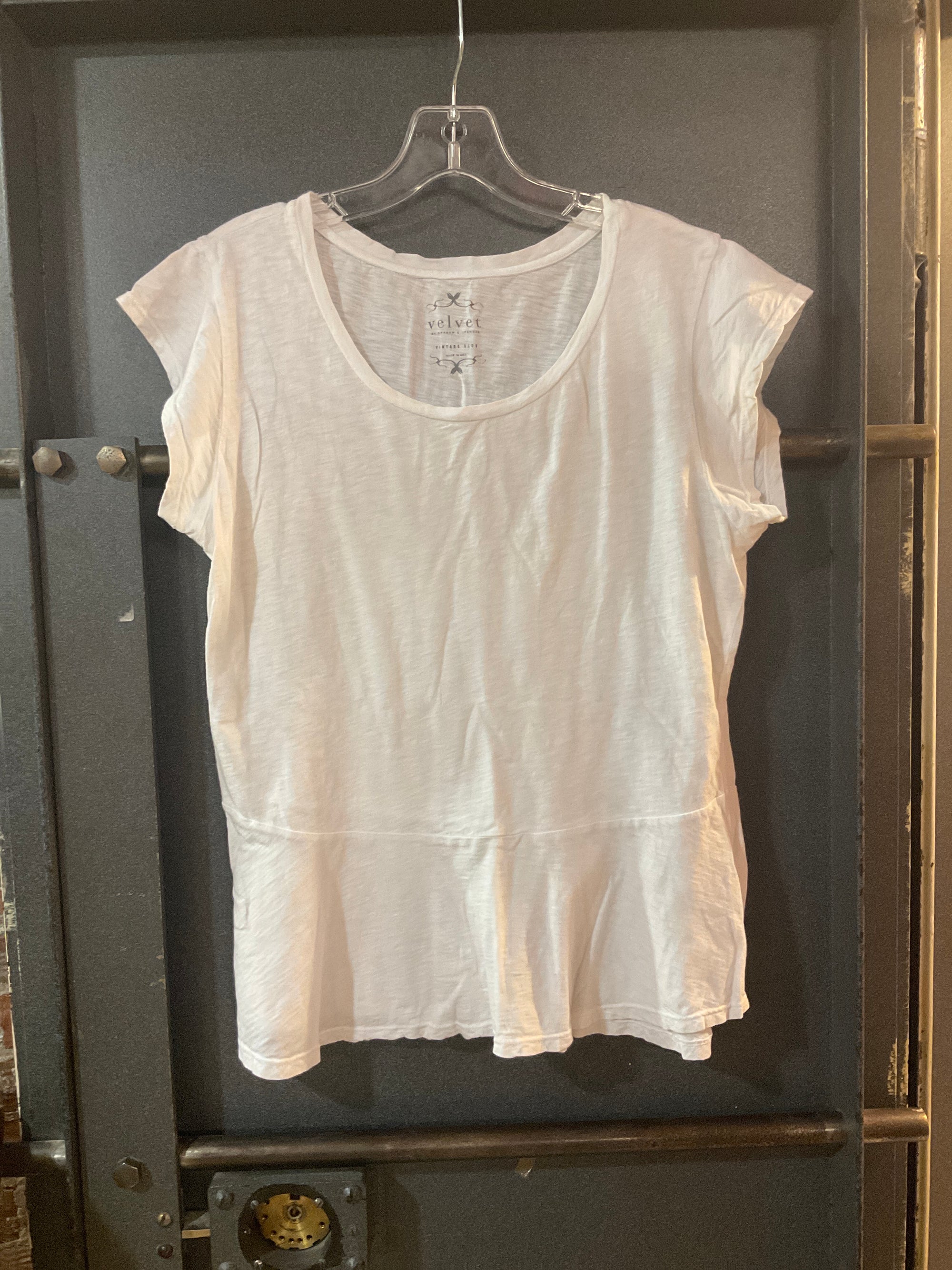 WHITE VELVET SHORT SLEEVE SHIRT M