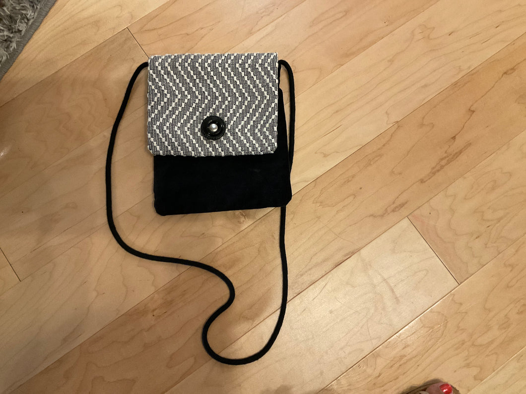 {{Client Code}} BLACK UNKNOWN CROSSBODY BAG