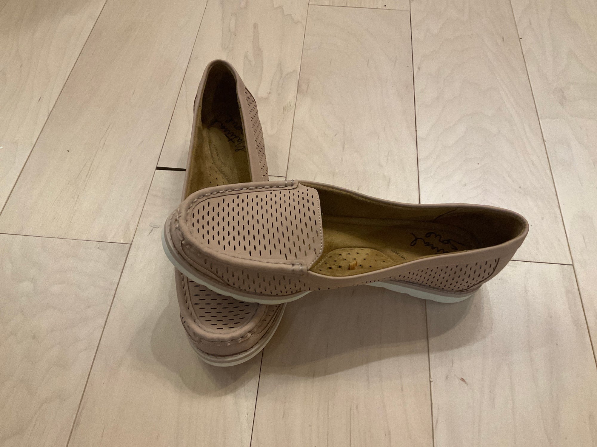 LIGHT PINK NATURAL SOUL SHOE 8