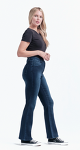 Load image into Gallery viewer, 1822 Denim - 30&quot; Better Butter Slim Boot Jean
