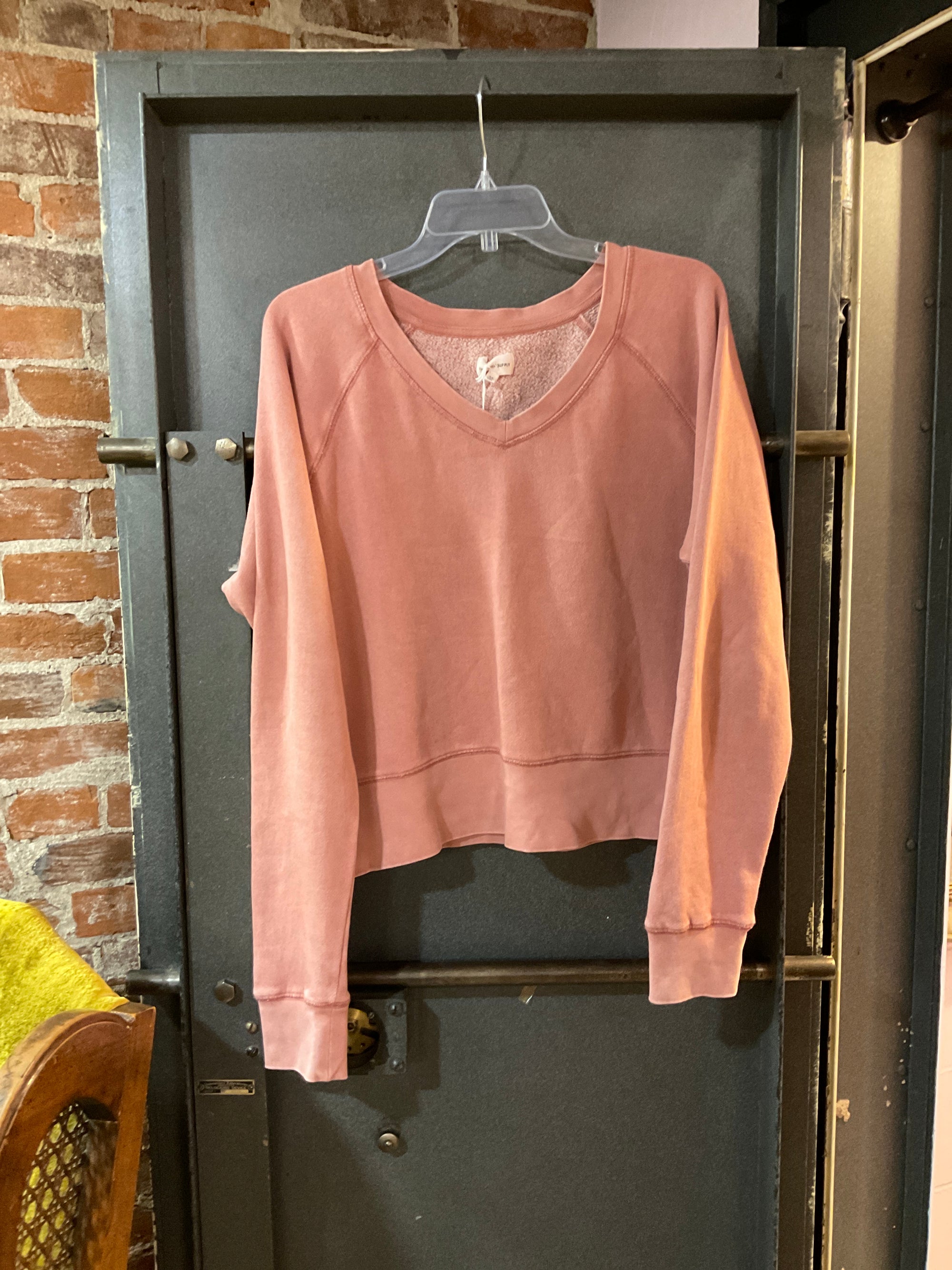 CORAL THREAD &amp; SUPPLY LONG SLEEVE SHIRT M