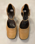 {{Client Code}} TAN NINE WEST HEELS, 39