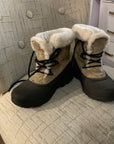 BLACK/TAN SOREL BOOTS 8.5