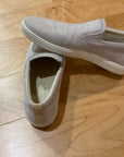 GRAY ECCO SHOE 9-9.5