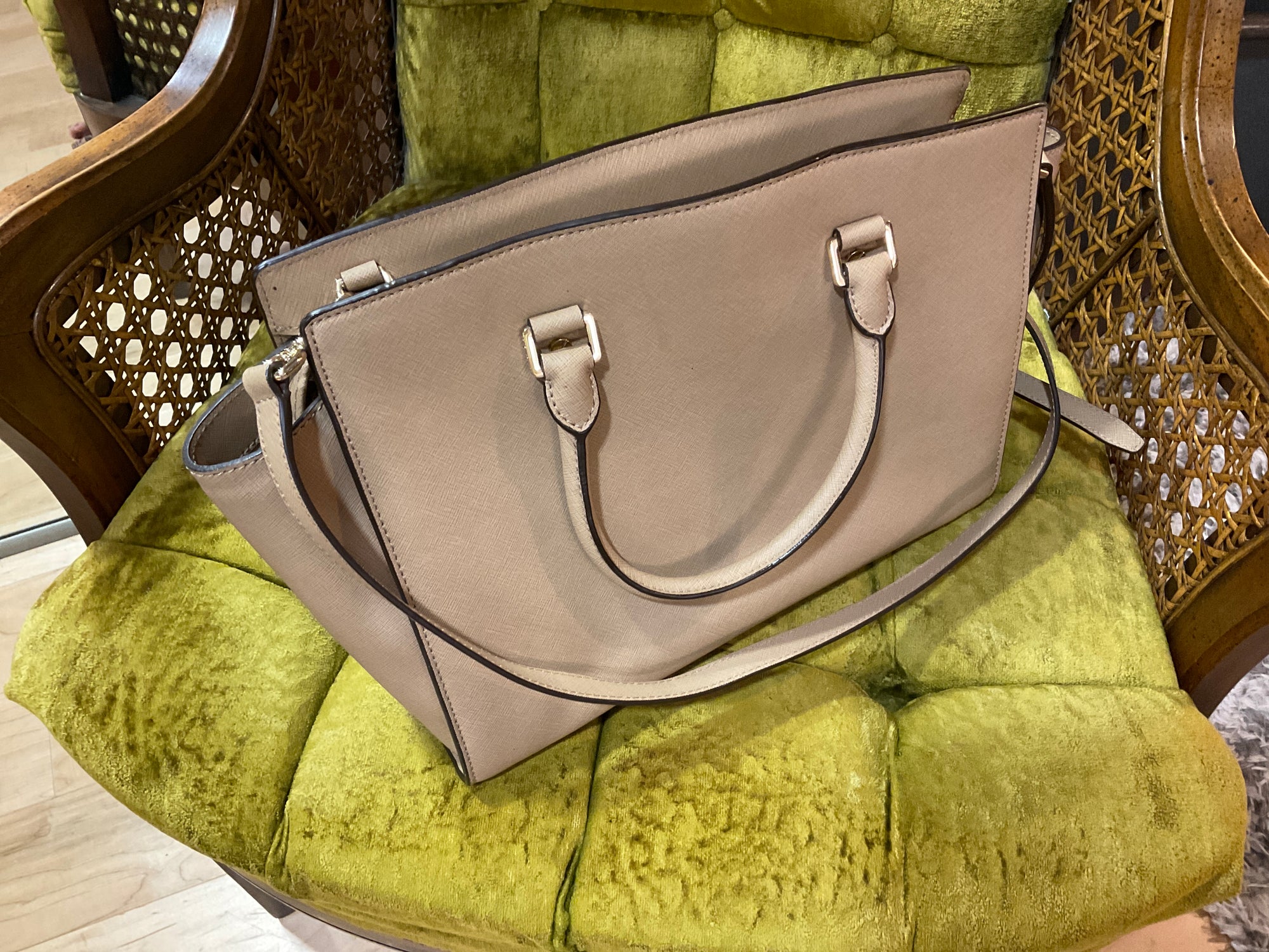 BROWN MICHAEL KORS PURSE