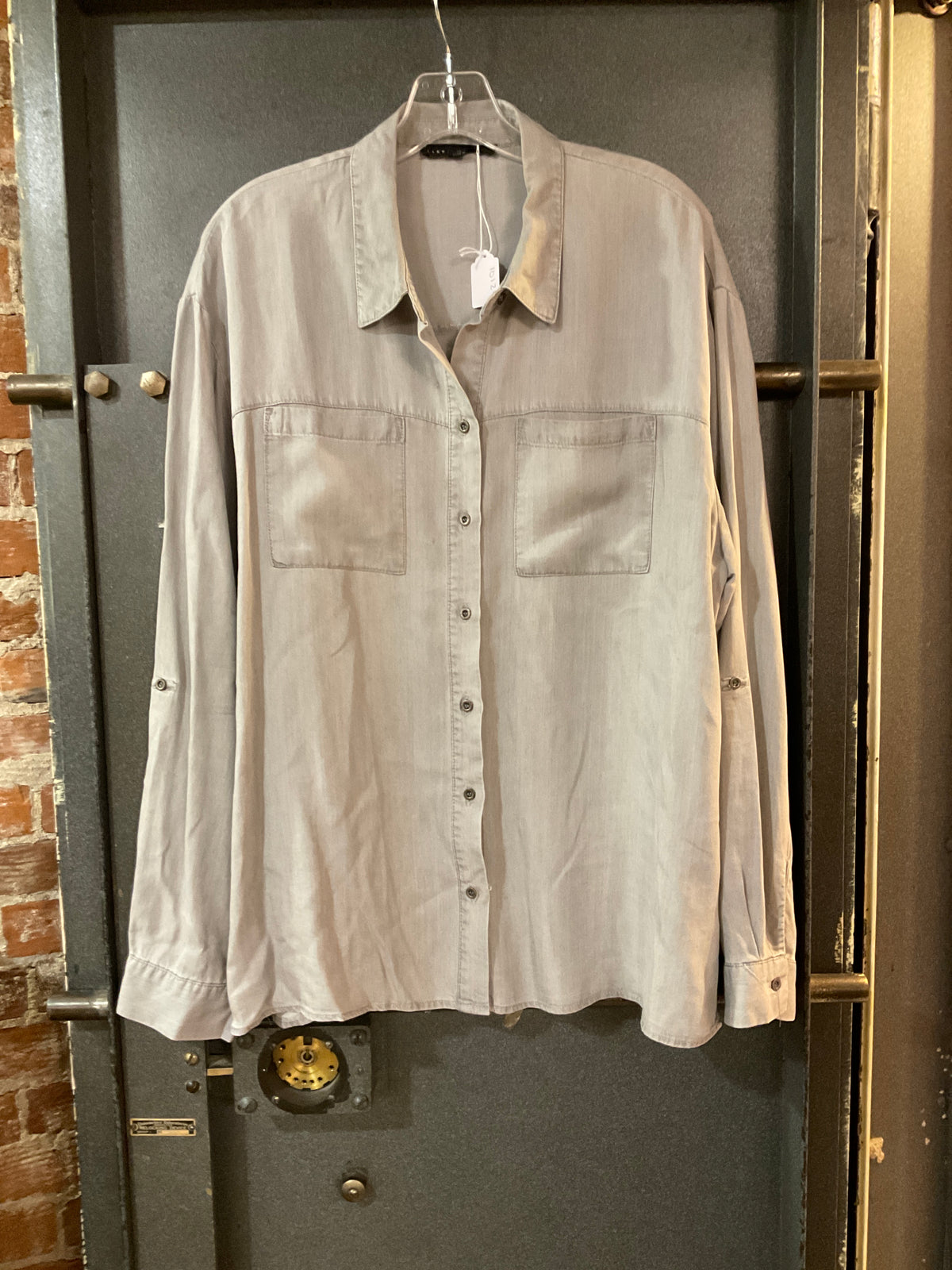GREY JANE + DELANCEY BUTTON UP LONG SLEEVE SHIRT XL