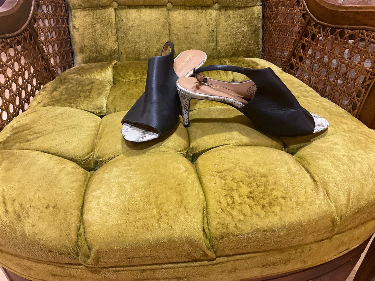 BLACK Calvin Klein HEELS 7.5