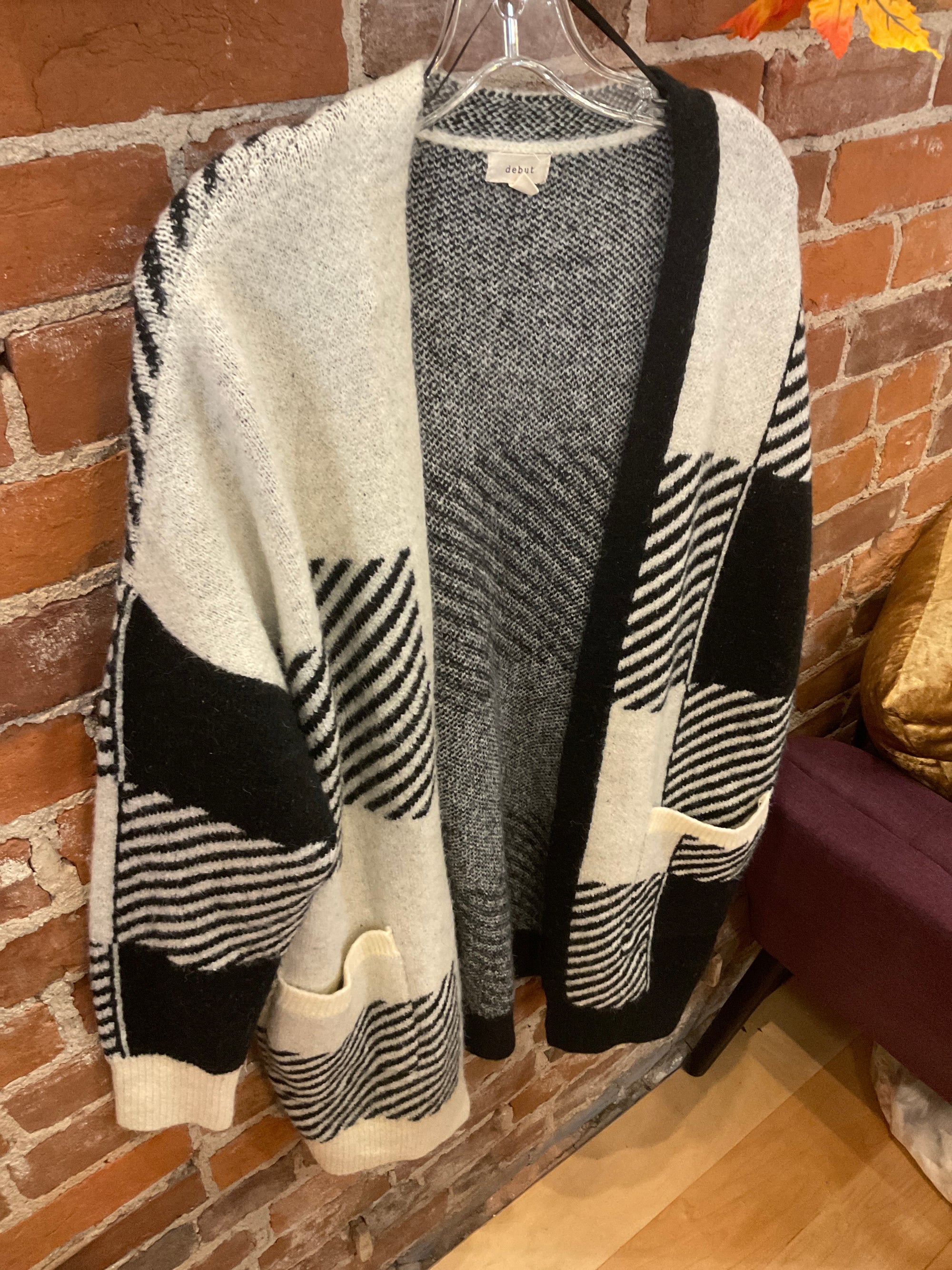 Black/ cream pattern DEBUT CARDIGAN M/L