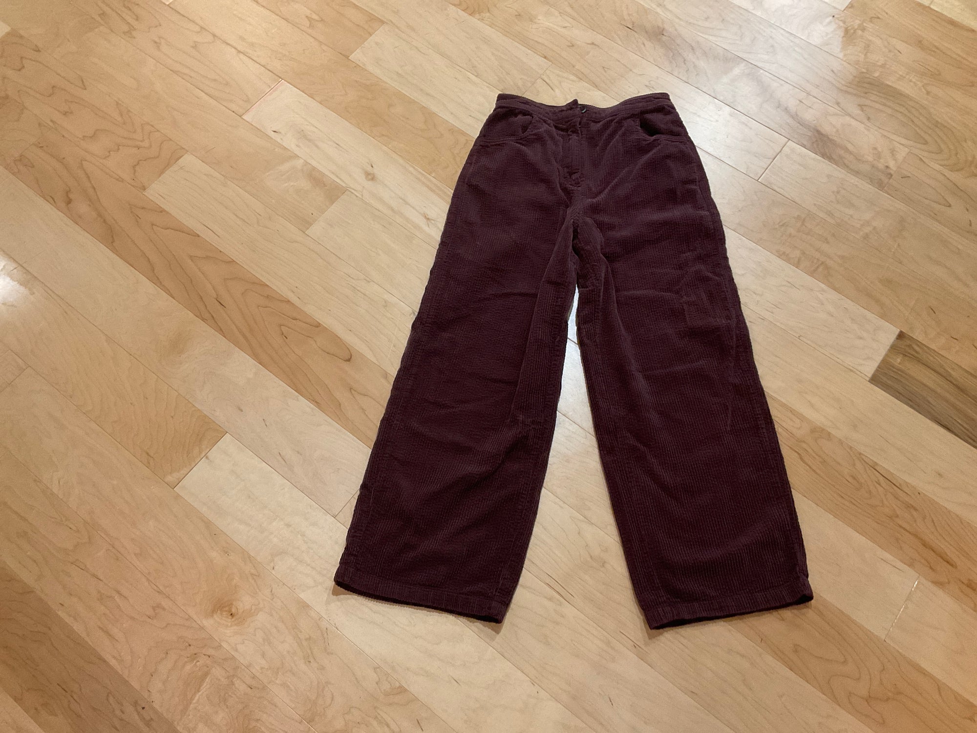BURGUNDY ZARA PANTS XS