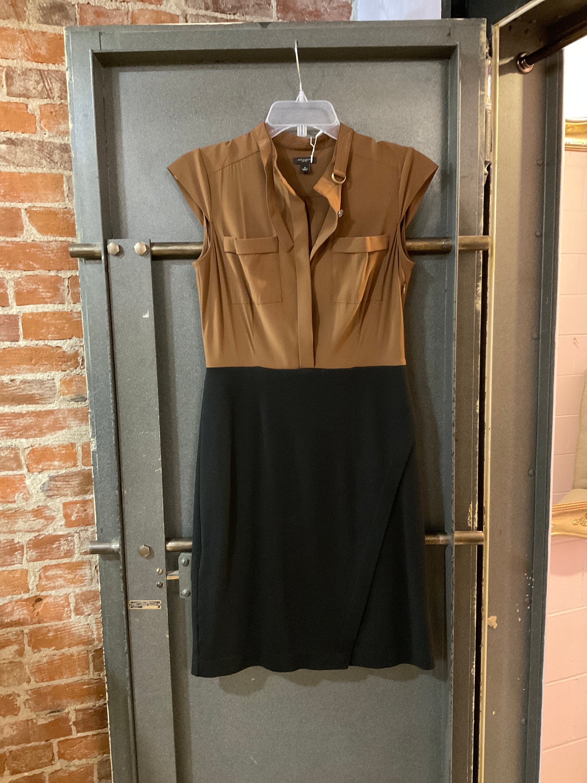 BROWN/BLACK ANN TAYLOR DRESS 2