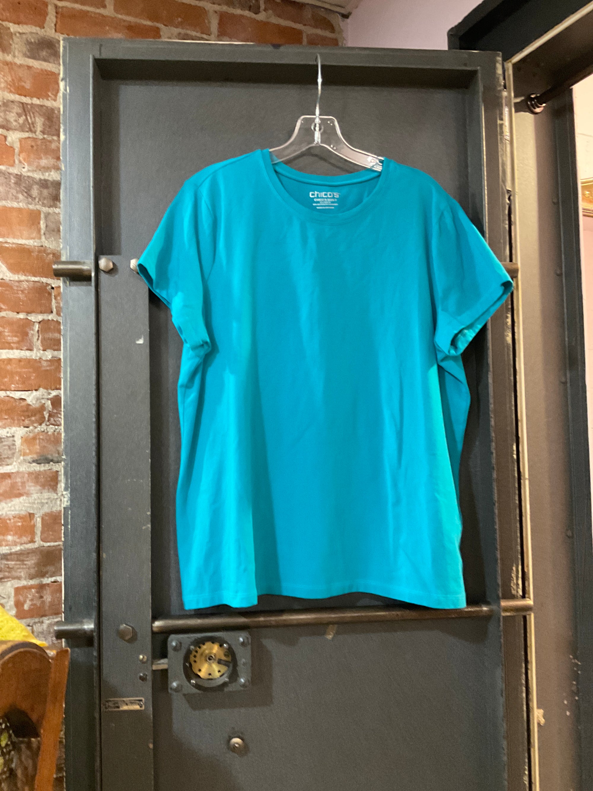 TEAL CHICOS SHORT SLEEVE SHIRT XL