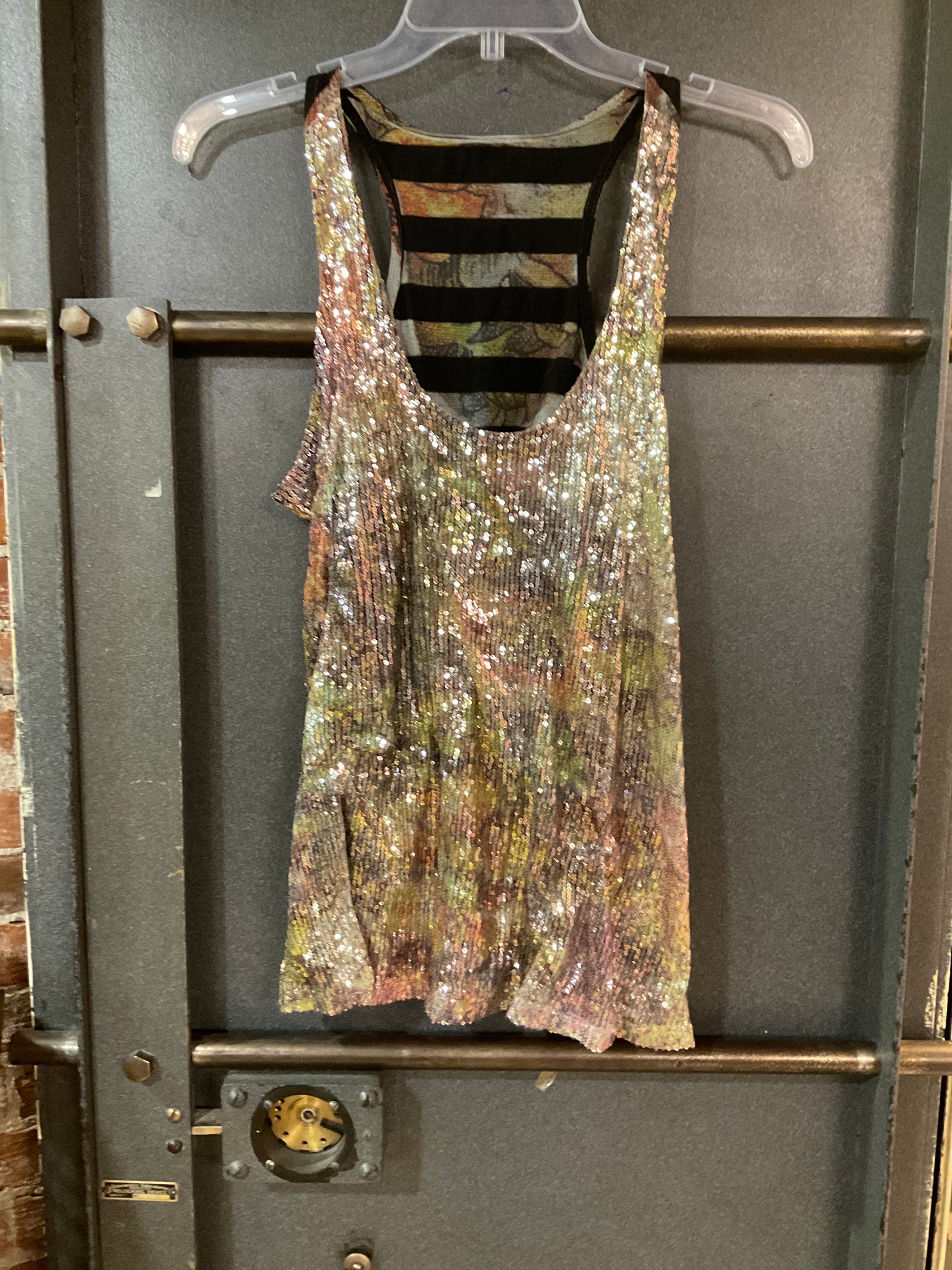 GOLD DAYTRIP TANK TOP XL