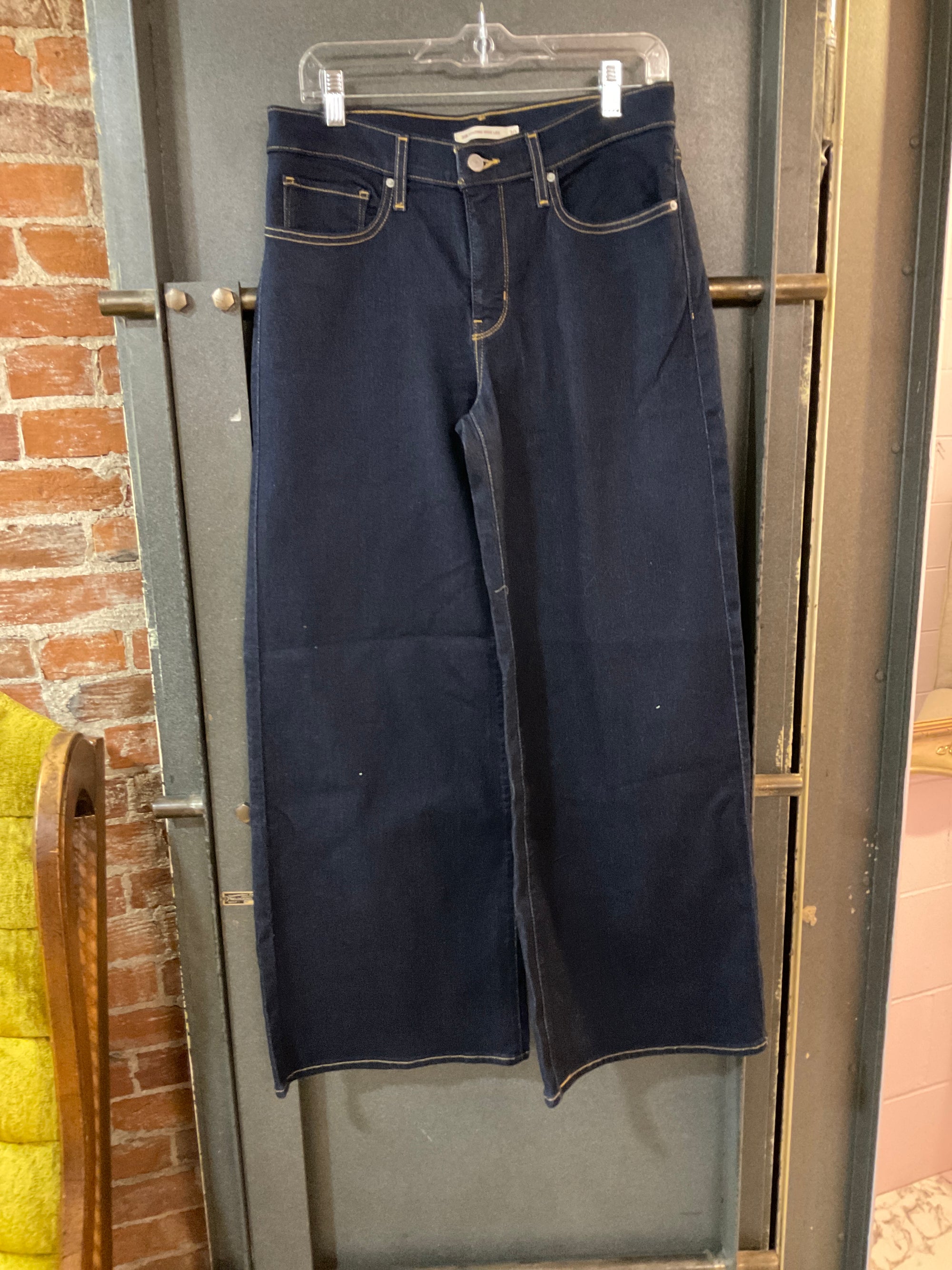 DARK LEVI WIDE LEG DENIM 10