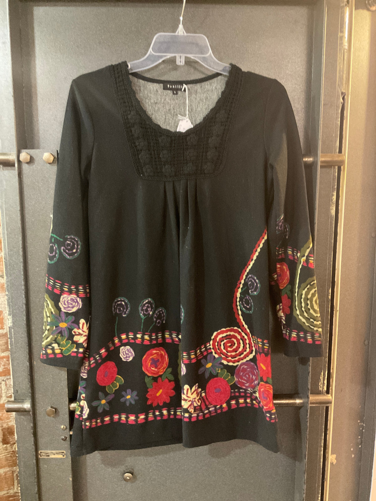 BLACK FLORAL PANITTI LONG SLEEVE SHIRT S