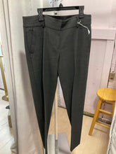 Load image into Gallery viewer, {{Client Code}} GREEN J BRAND PANTS, 28
