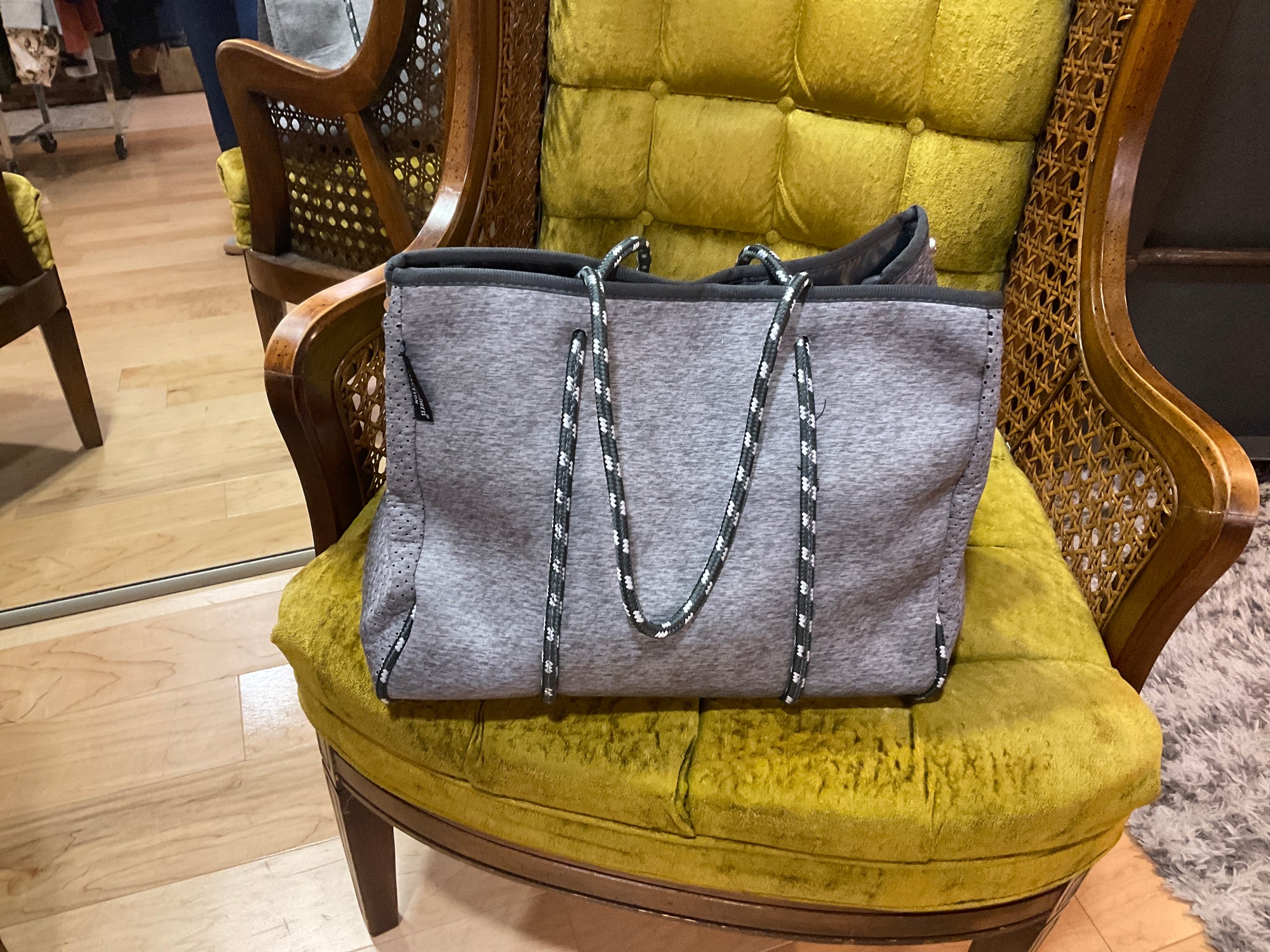 GRAY SIMPLY SOUTHERN COLLECTION BAG