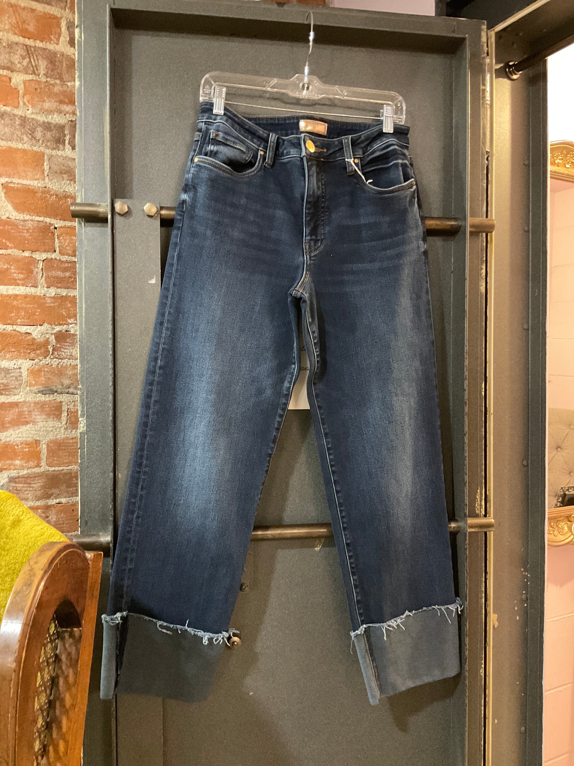 DARK KUT DENIM 8