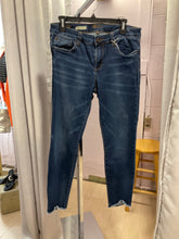 Load image into Gallery viewer, {{Client Code}} DENIM KUT JEANS, 10
