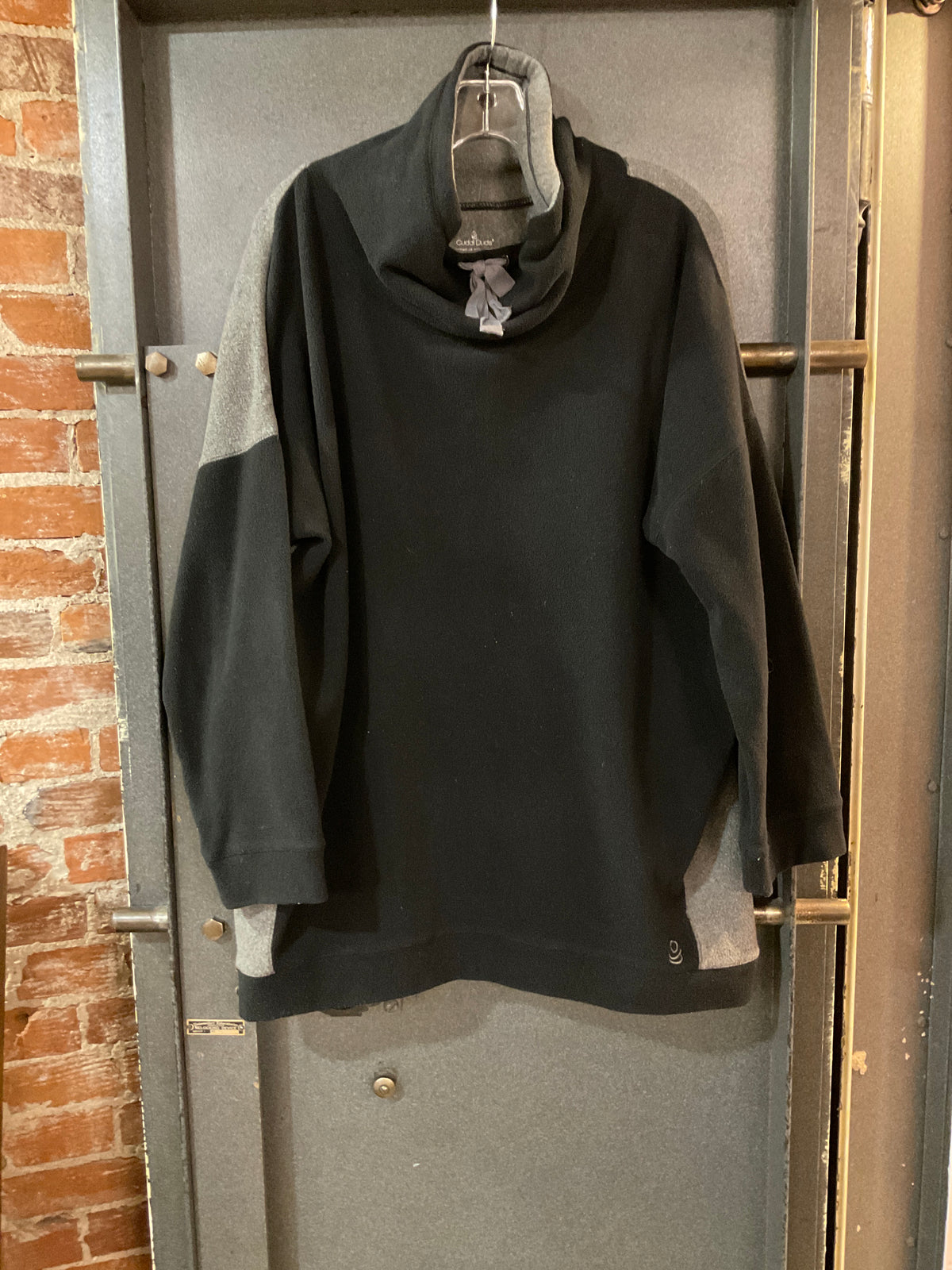 GRAY/BLACK CUDDL DUDS TURTLENECK SWEATSHIRT L