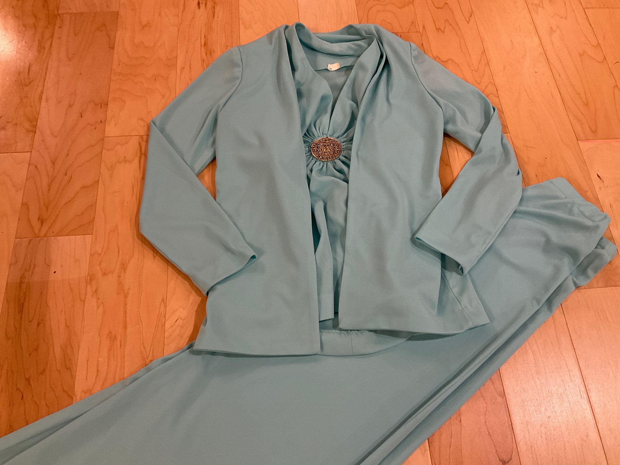 TEAL UNKNOWN SUIT 9