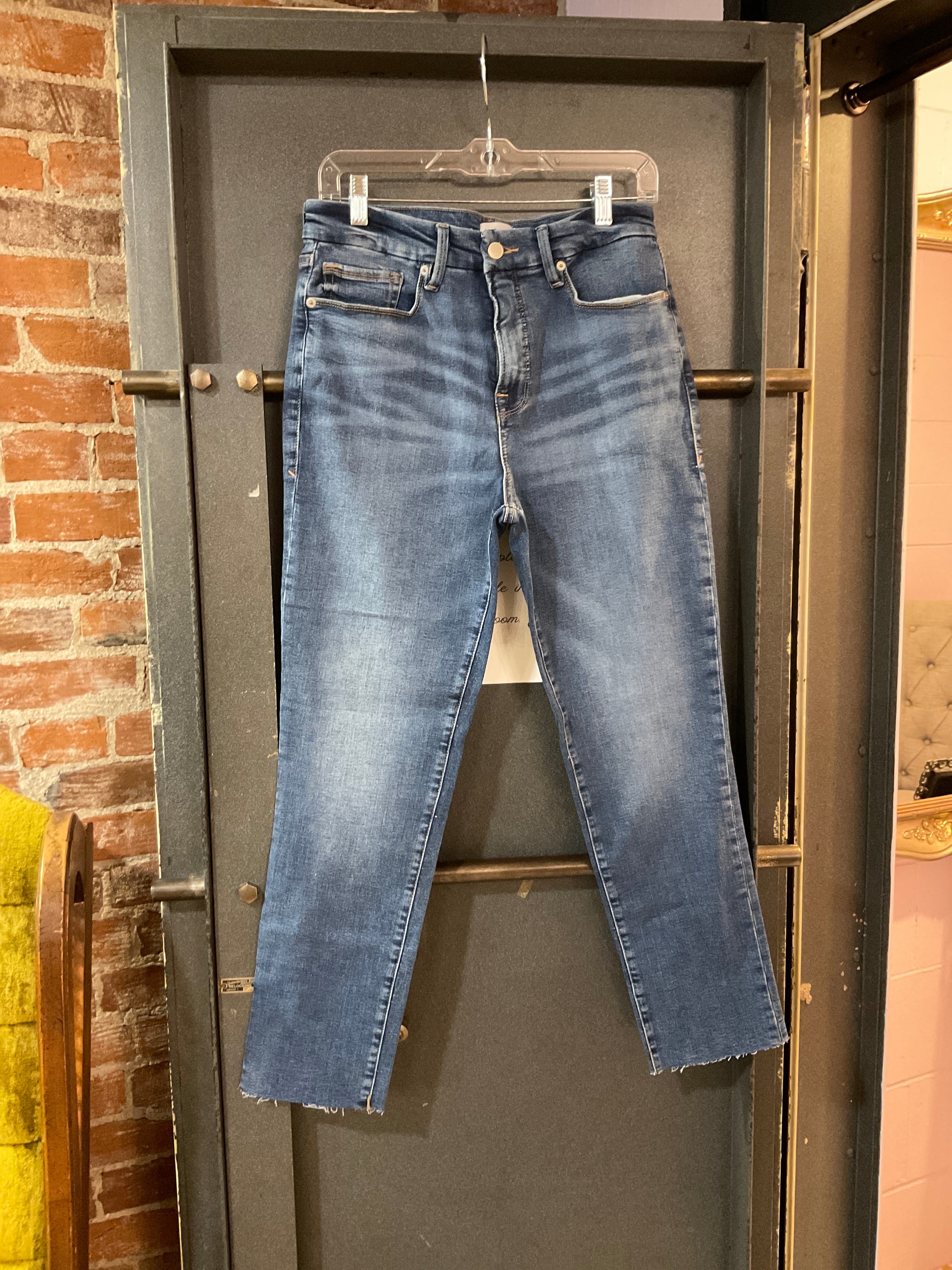 MED WASH GOOD AMERICAN RAW HEM 12