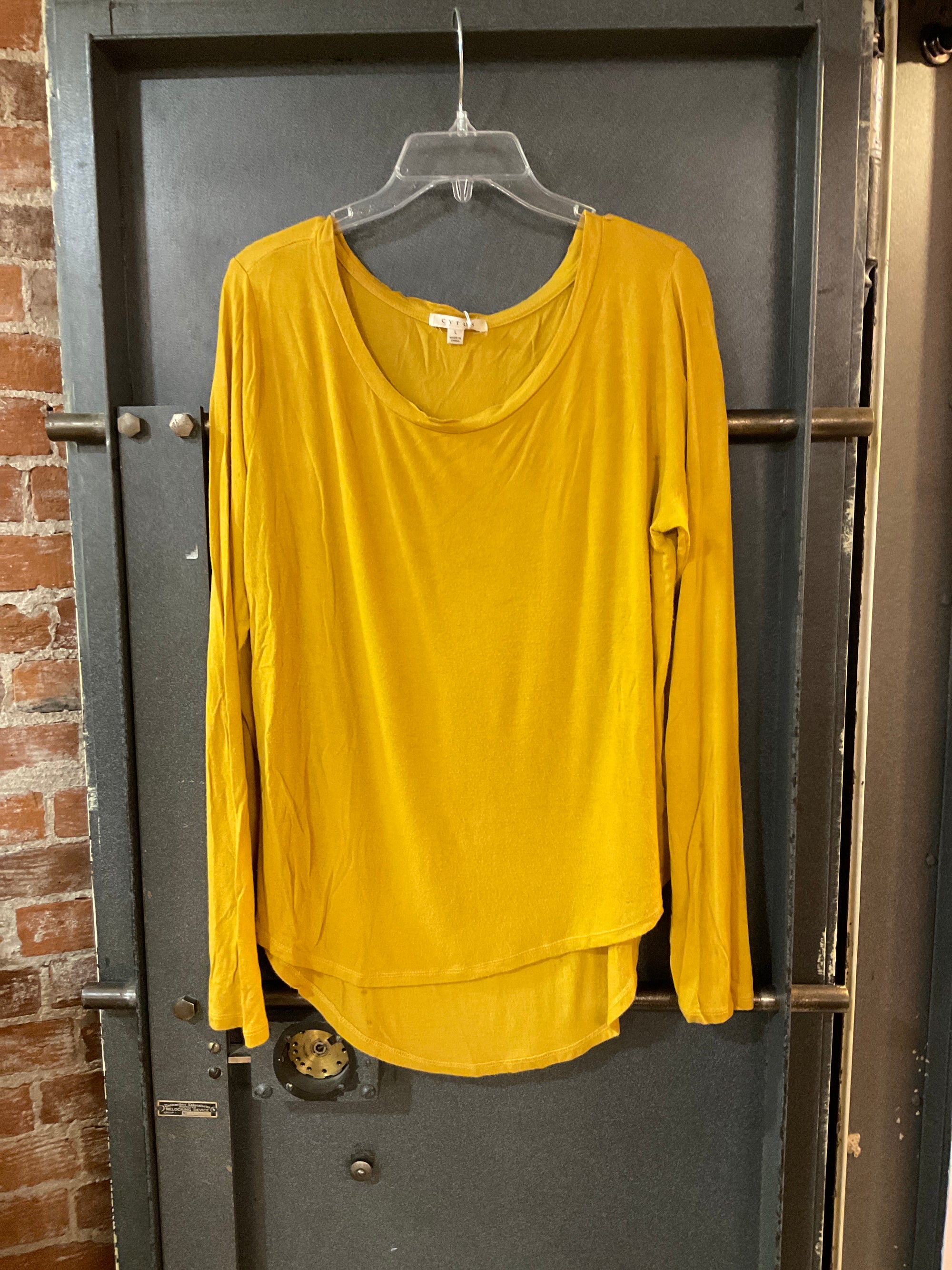 MUSTARD CYRUS LONG SLEEVE SHIRT L