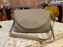 Load image into Gallery viewer, {{Client Code}} GREY UNKNOWN CROSSBODY PURSE
