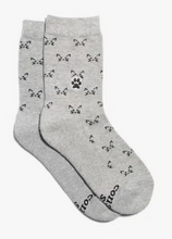 Load image into Gallery viewer, Conscious Step - Socks that Save Cats - Youth:7Y-10Y
