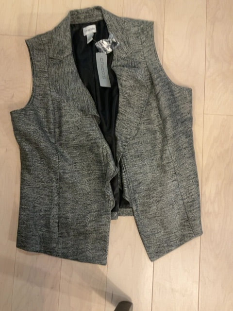 {{ClientCode}} GREY CHICOS TWEED RUFFLE VEST, 2