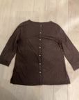 {{ClientCode}} BROWN CHICOS 3/4 SLEEVE BUTTON BACK SHIRT, 1