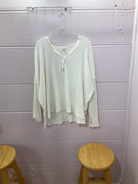 WHITE AERIE LONG SLEEVE SHIRT XXL