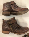 BROWN EARTH ANKLE BOOTS 7