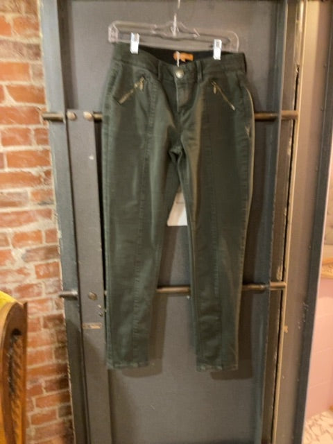 GREEN RECREATION PANTS 4