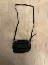 Load image into Gallery viewer, {{ClientCode}} BLACK HOBO CROSSBODY BAG
