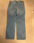 LIGHT WASH J CREW BOYFRIEND JEANS 30