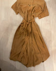 {{ClientCode}} CARAMEL CASLON SHORT SLEEVE SHIRT DRESS, XL