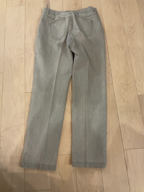 GREY JONES NEW YORK JEANS 8p
