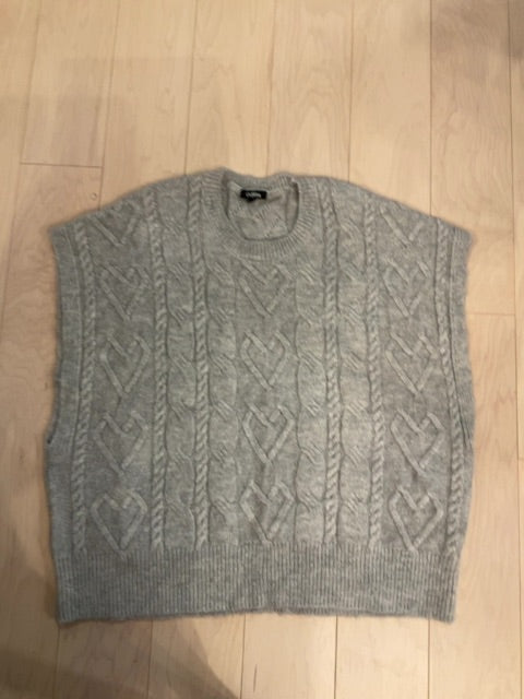 {{ClientCode}} GREY COCOBLEU SWEATER VEST, XL