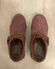 {{ClientCode}} RED/TAN THERAFIT CLOGS, 6.5